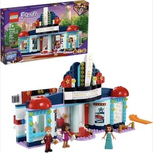 LEGO Friends Heartlake City Movie Theater Set 41448 • 451 Pieces • NEW